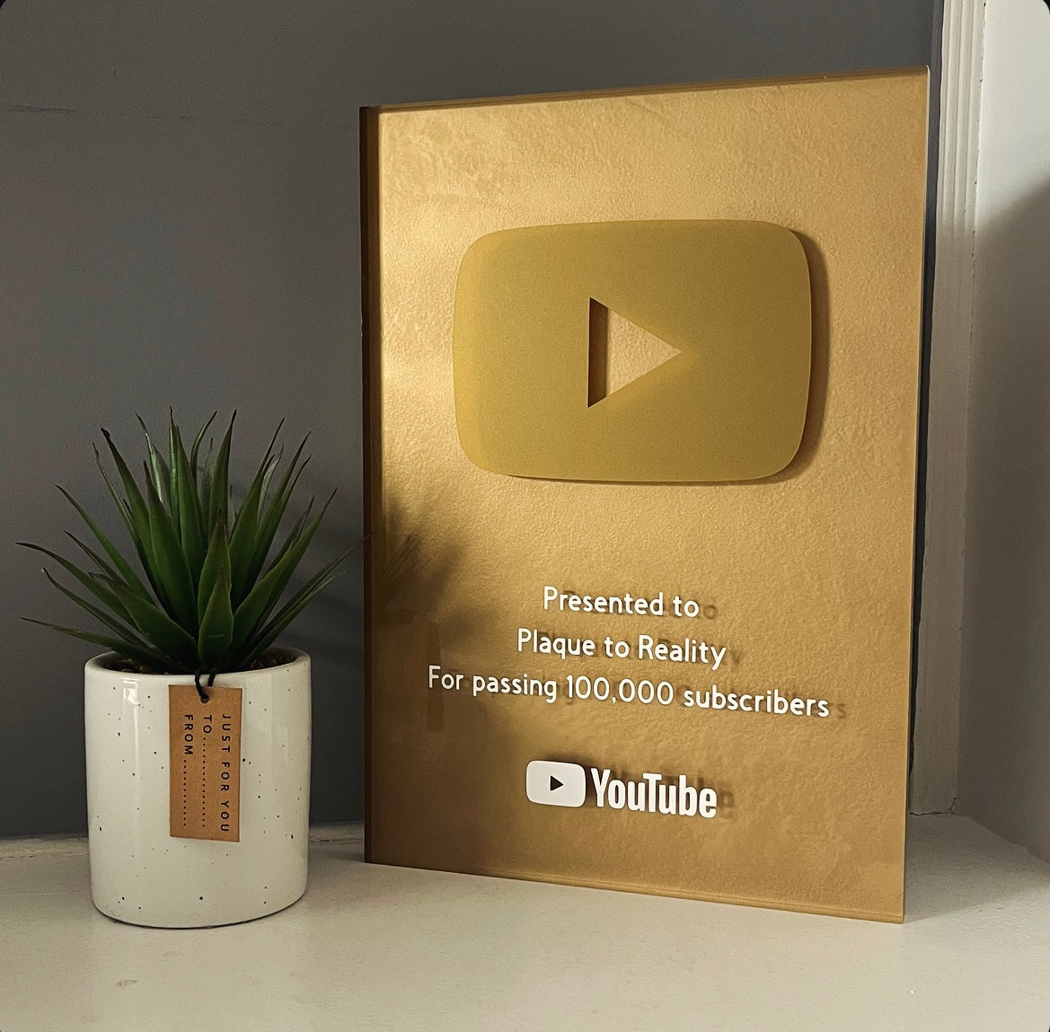 YouTube Play Button