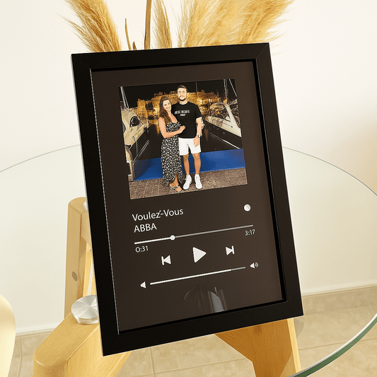 Apple Music Frame - Plaque To Reality