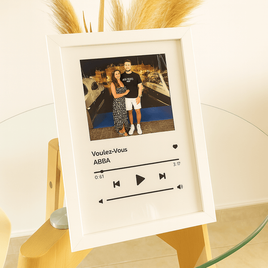 Apple Music Frame - Plaque To Reality